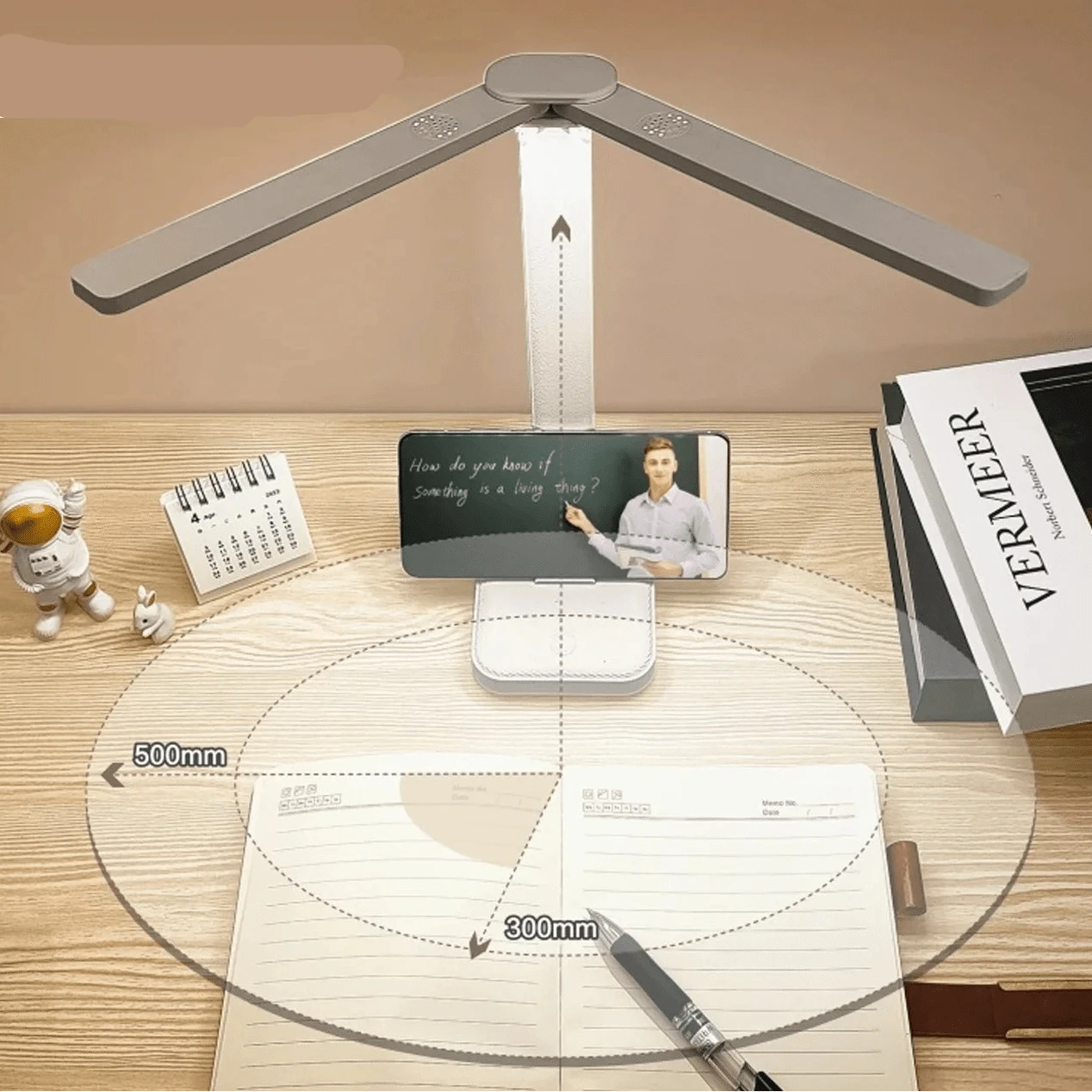 lampe de bureau design industriel rose